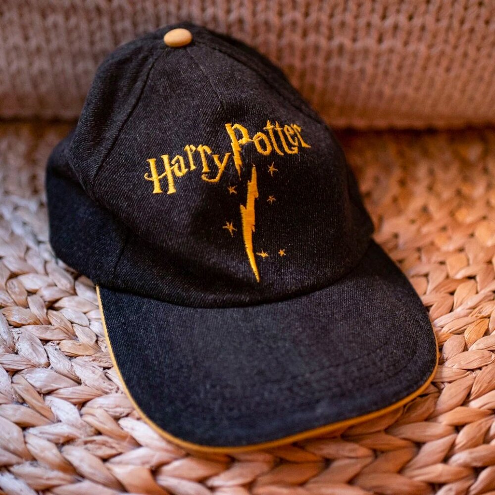 2001 Warner Bros. Harry Potter Denim Cap